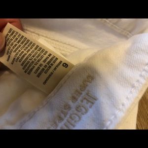 American Eagle White jeans